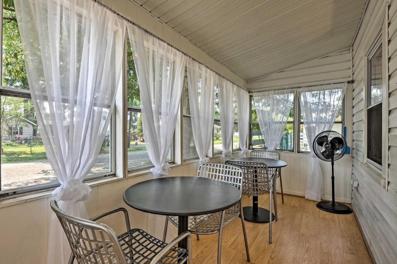 The Blue Crab Cottage - 3 Blocks From The Beach! Colonial Beach Luaran gambar