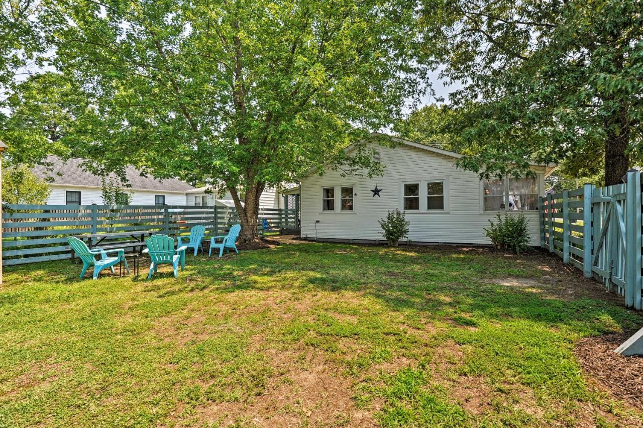 The Blue Crab Cottage - 3 Blocks From The Beach! Colonial Beach Luaran gambar
